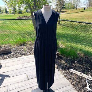 MaxMara Weekend Black Jersey Knit Full Snap Front Sleeveless Maxi Dress